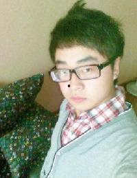 25岁男人生活照,25岁男性的生活剪影