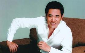 陈宝国最近资料,演艺事业再攀高峰，生活点滴展现真我风采